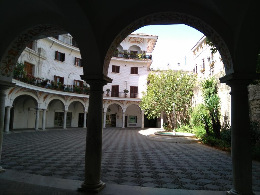 Malhara Apartment Seville Ngoại thất bức ảnh